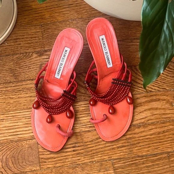 Manolo Blahnik beaded kitten heel sandals 👠 - Picture 9 of 14